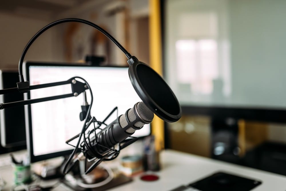 inbound marketers using podcasts to boost brand awareness